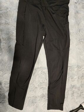 CYZ Black High Waisted Activewear Workout Leggings Side Pockets Size Lar